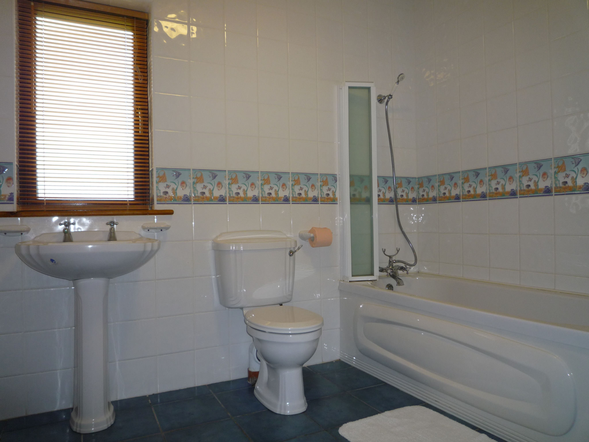 Galway Bay (TR4)Lodge-Binnen