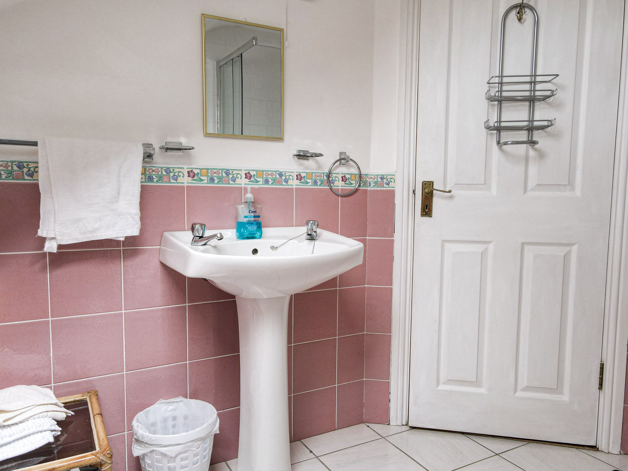 Achill Sound HV No 9-Binnen