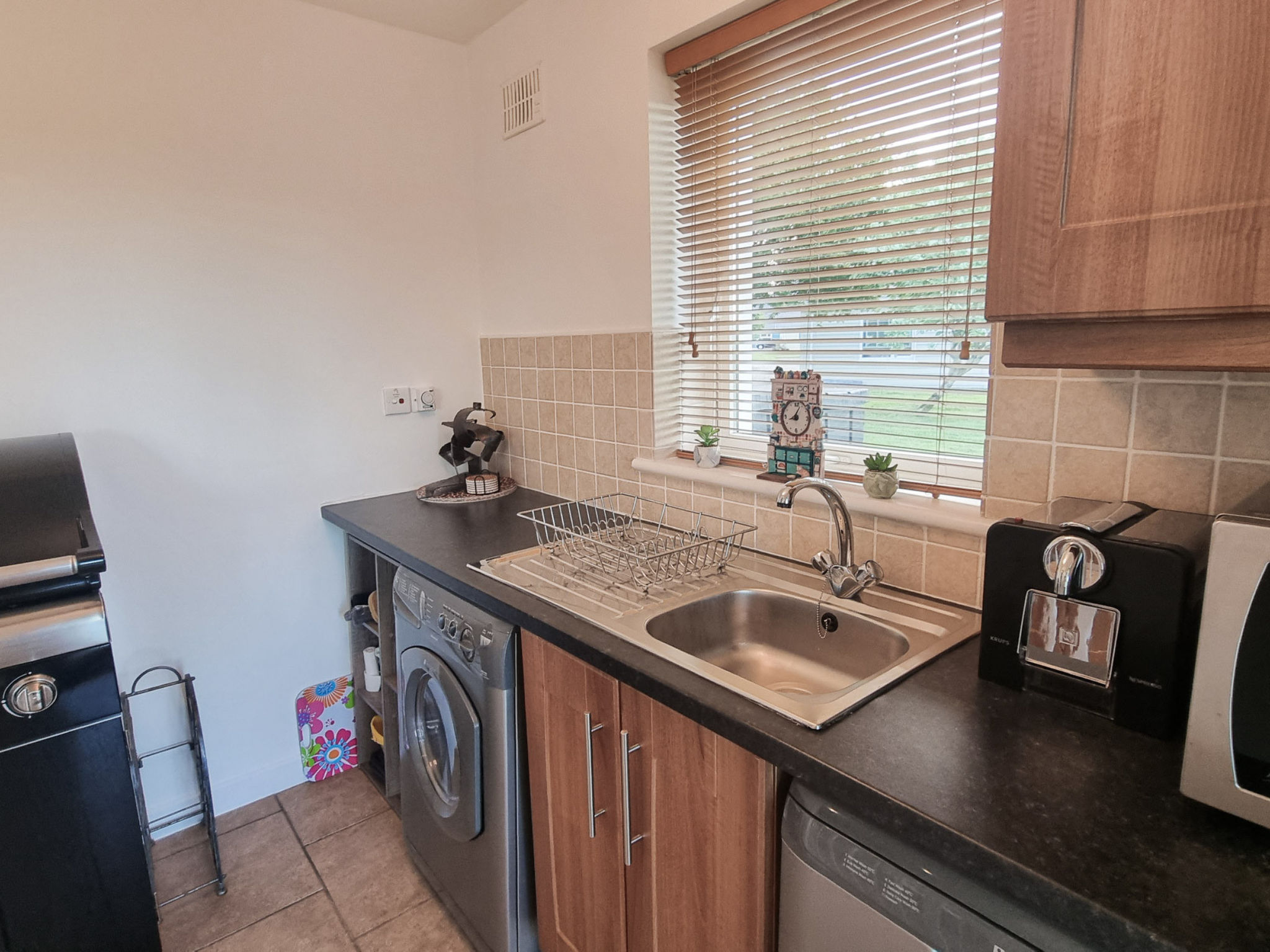 Riverrun Holiday Homes No 15-Binnen