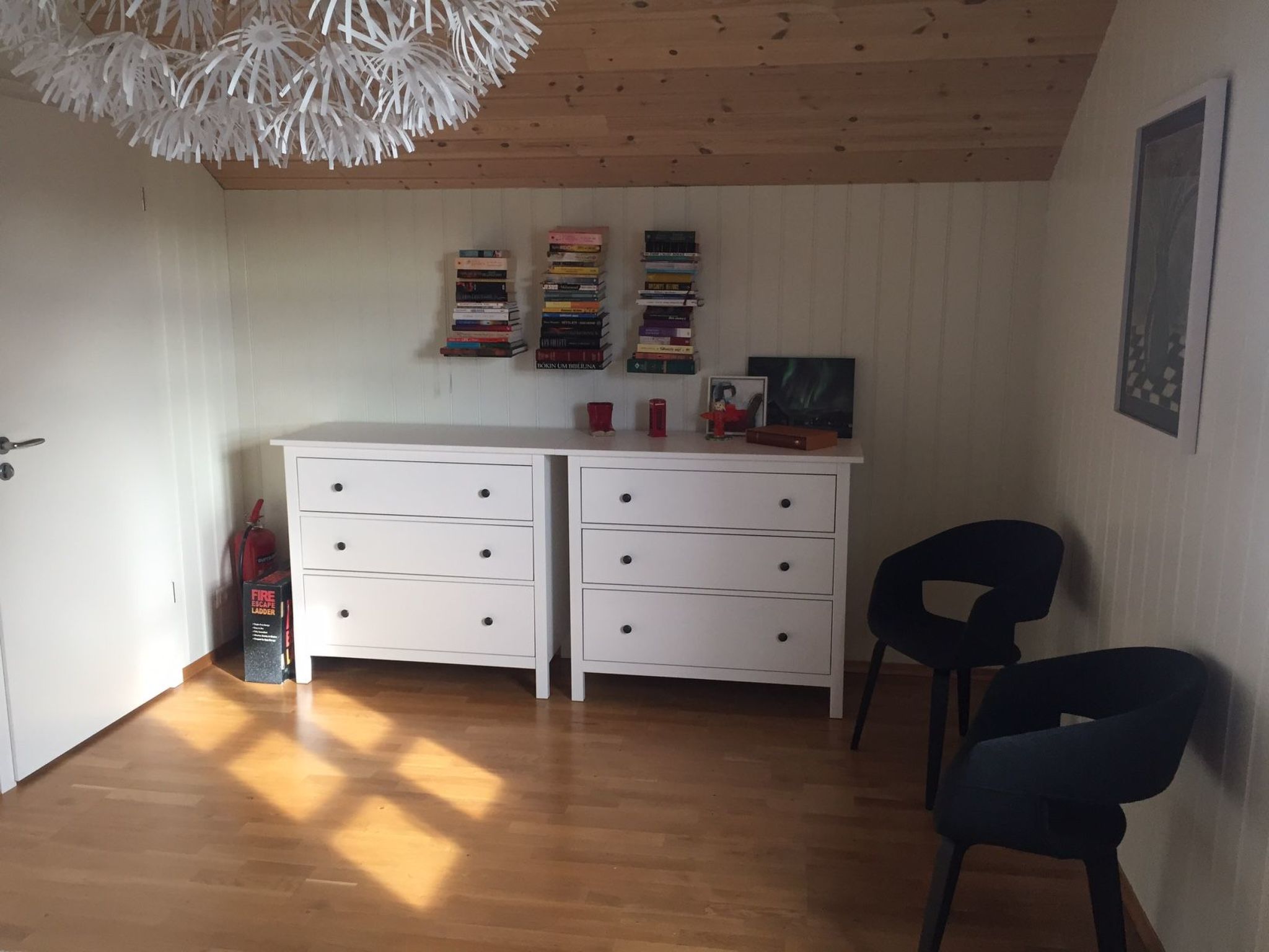 NO 1 in Island West. Best View Cottage.-Binnen