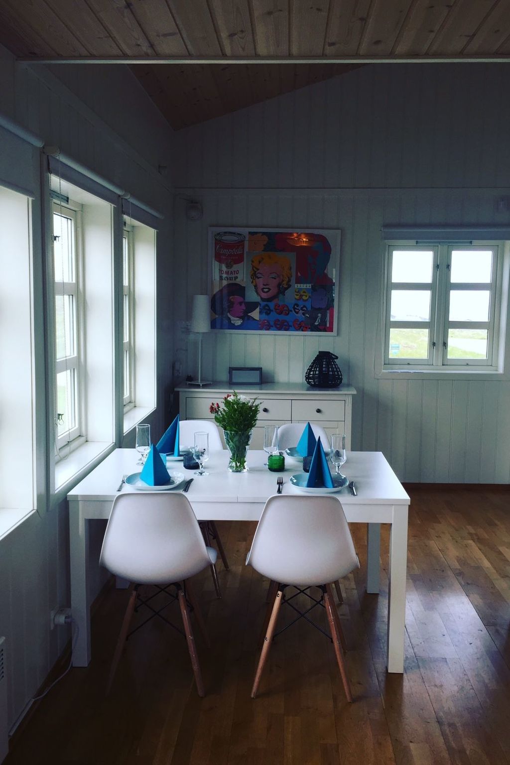 NO 1 in Island West. Best View Cottage.-Binnen