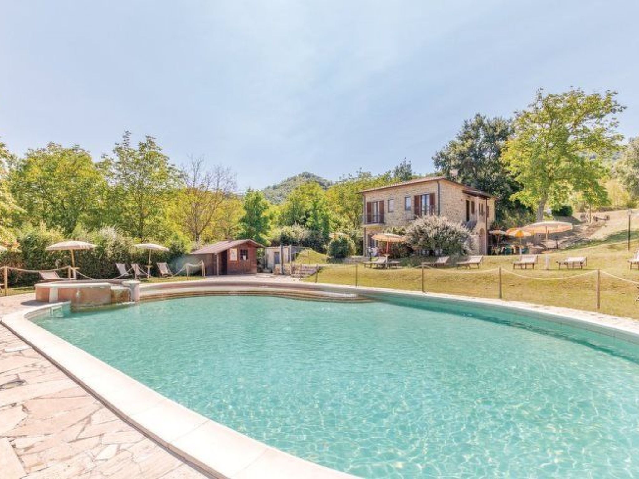 Wohnung in Apecchio mit Garten-Binnen