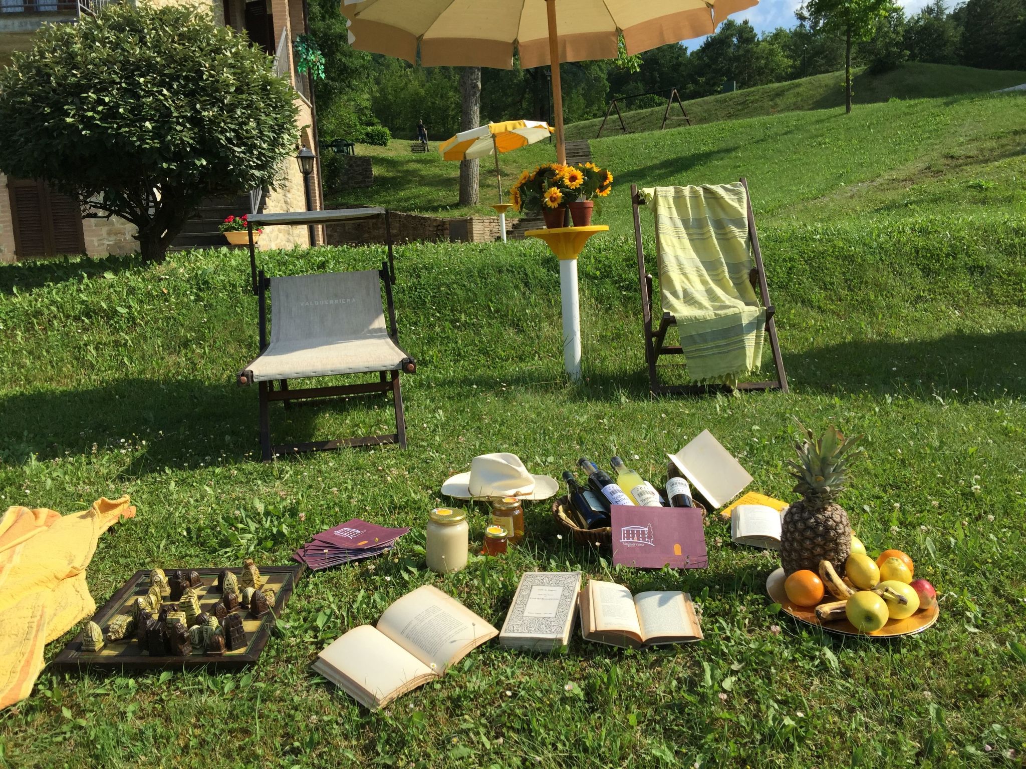 Unterkunft in einer Höhle mit Whirlpool-Binnen