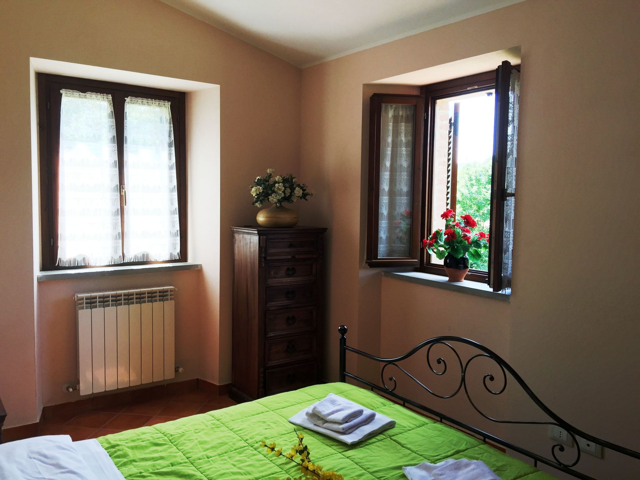 Wohnung in Apecchio mit Privatparkplatz-Binnen