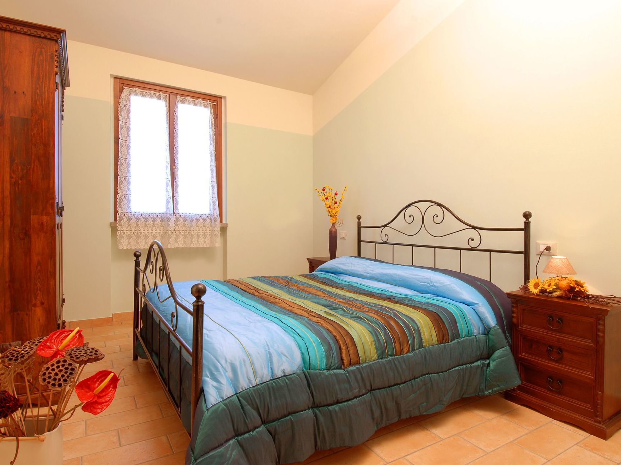 Haus für 11 Erwachsene und 9 Kinder in Apecchio-Binnen