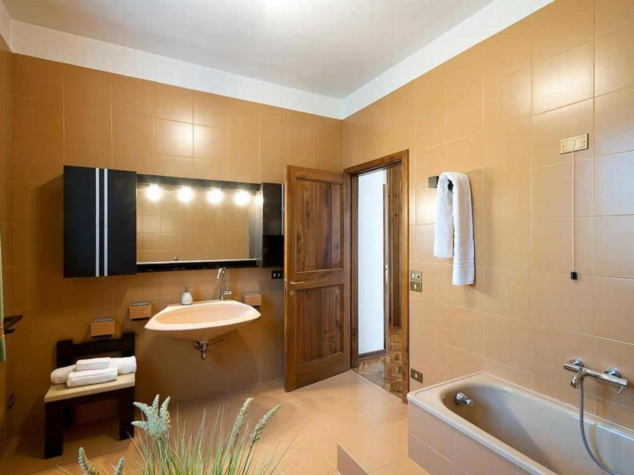 Villa Paola, Marken Urlaub, privater Pool-Binnen