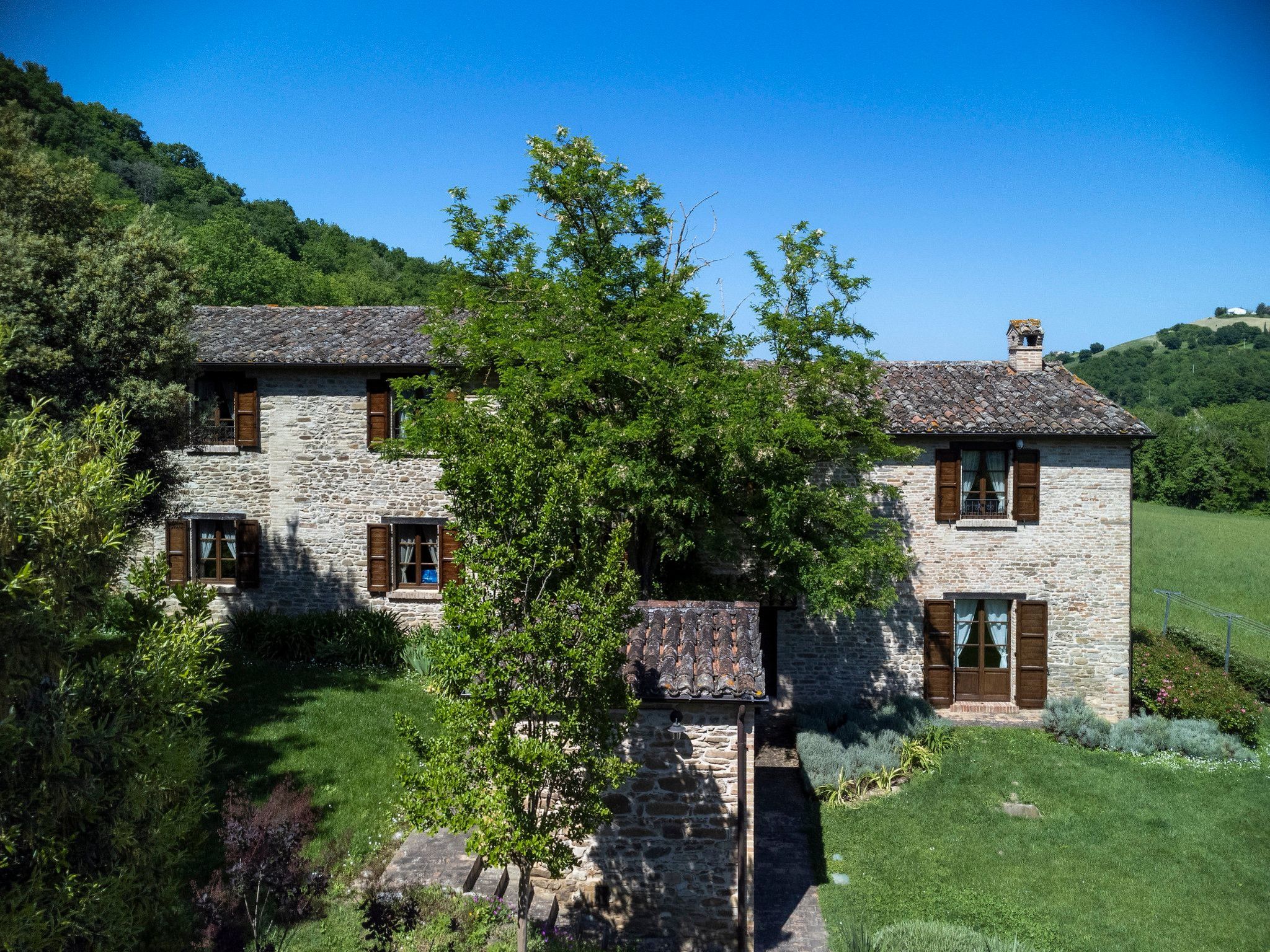 Ca Seppe Marche Ferienvillen, privater Pool-Binnen