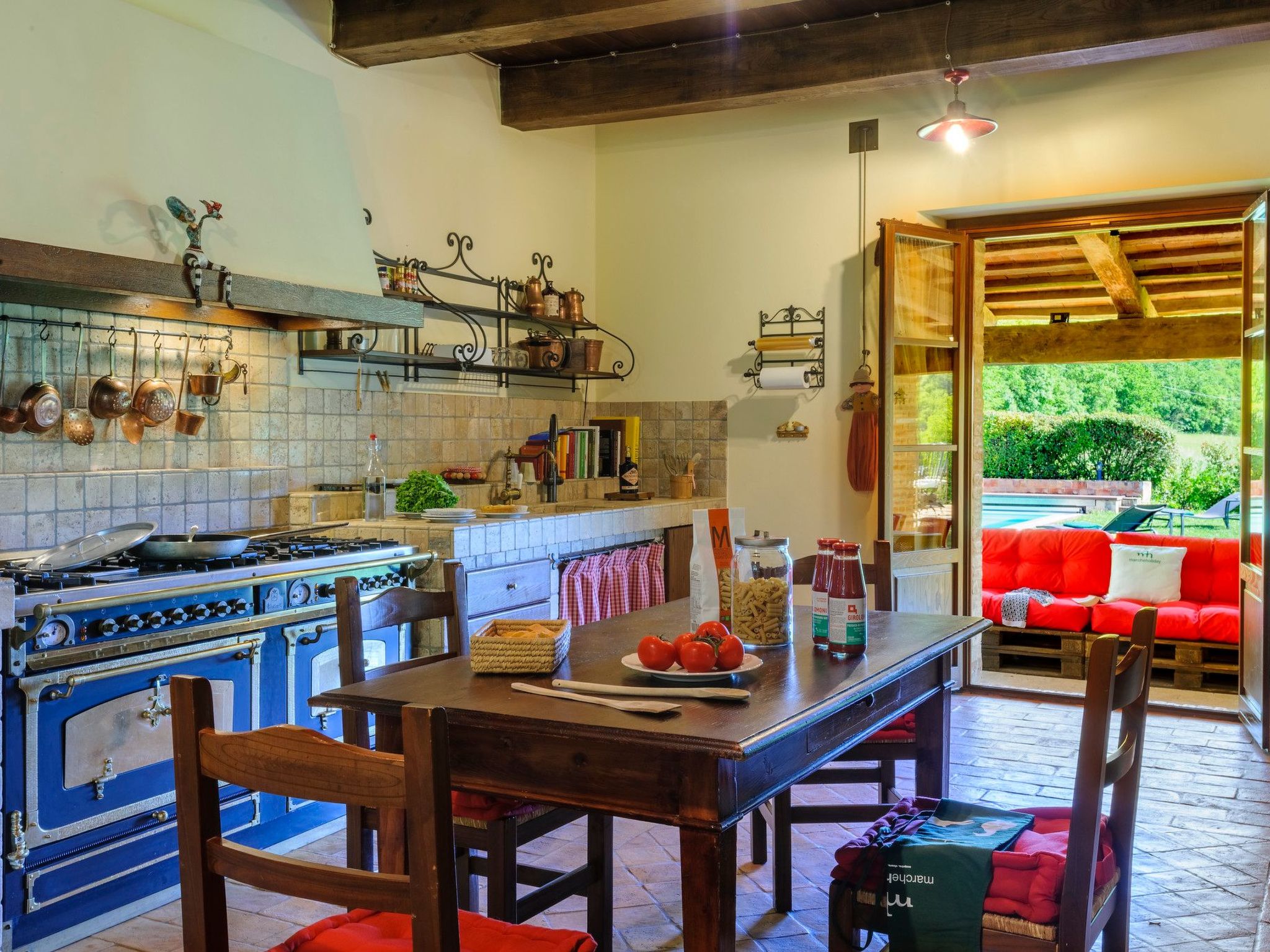 Ca Seppe Marche Ferienvillen, privater Pool-Binnen