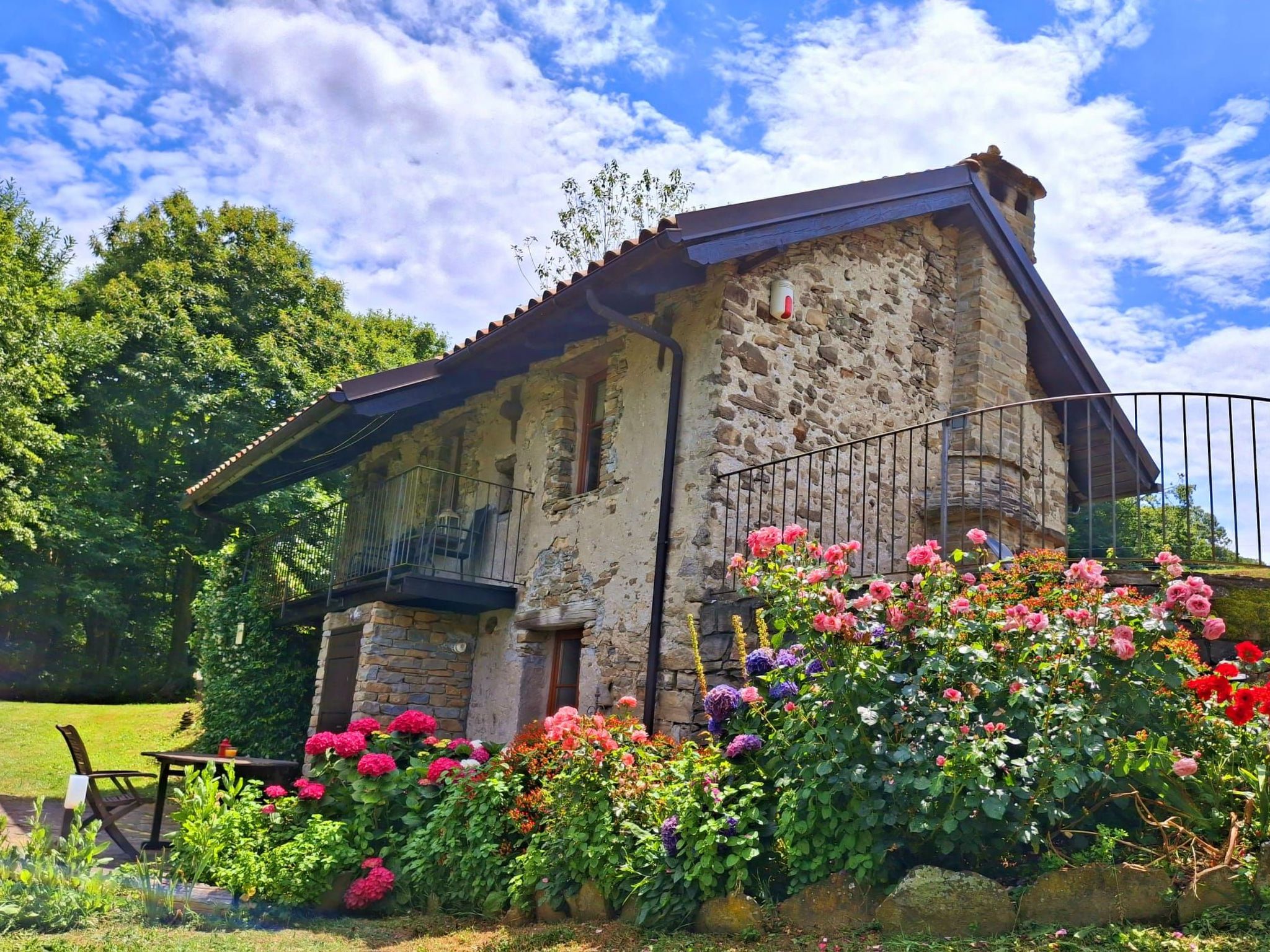 Piccola casa romantica-Binnen