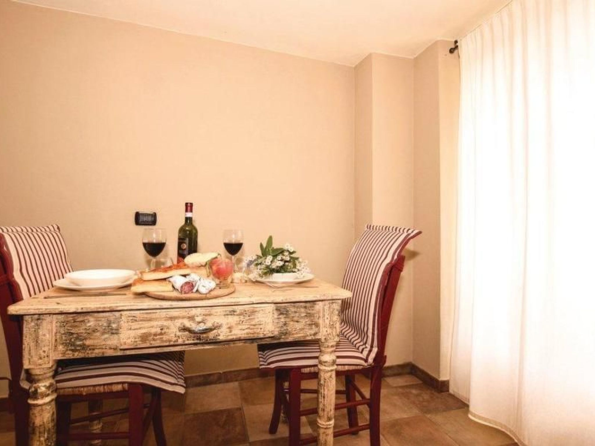 Piccola casa romantica-Binnen