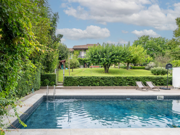Search and Stay destination Città Metropolitana di Torino, Piemonte - Italy from AU$ 398. dei Ciliegi