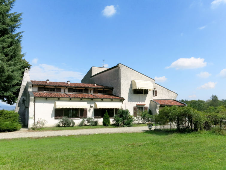 Search and Stay destination Province of Biella, Piedmont - Italy from AU$ 508. La Bertolina