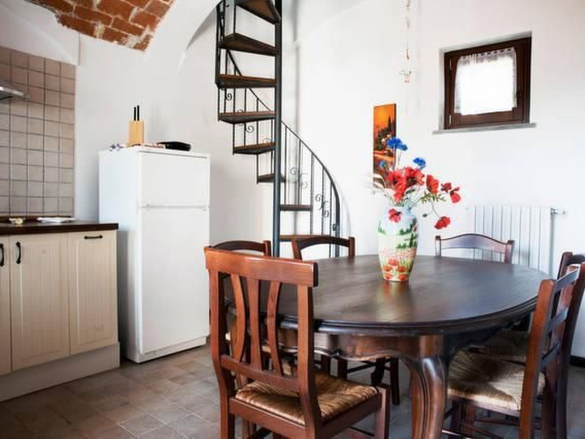 Wohnung in Brusasco mit Garten, Terrasse und Grill-Binnen