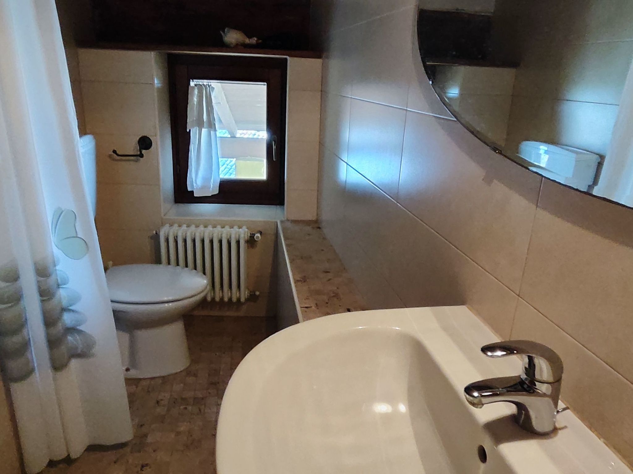 Wohnung in Brusasco mit Garten, Terrasse und Grill-Binnen