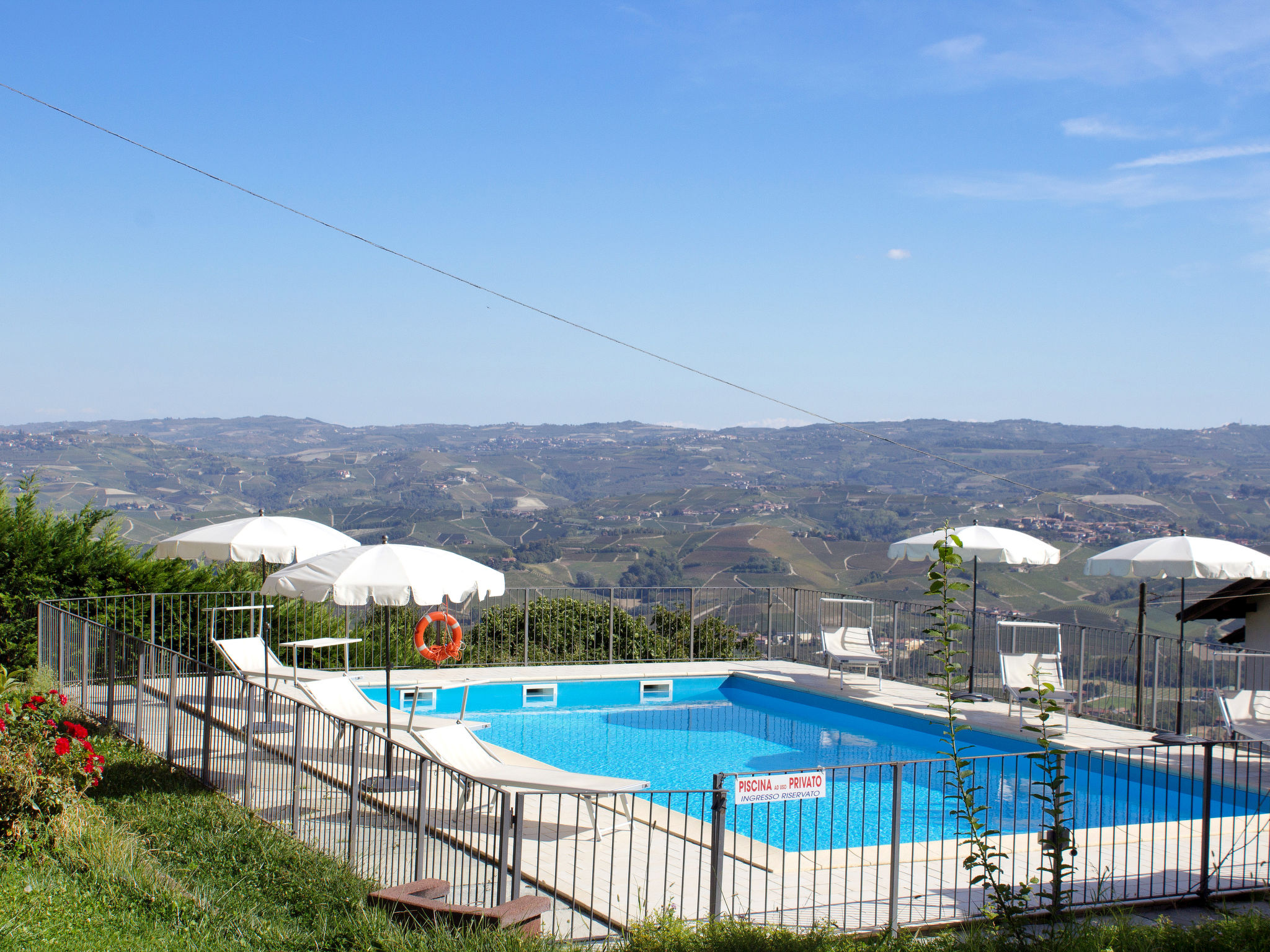 Savio — Pool Outdoor (3 of 40)