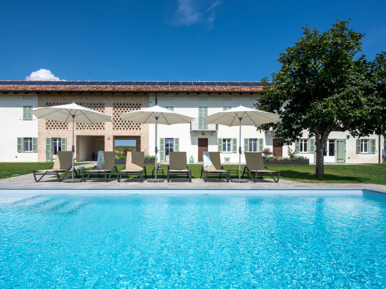 Search and Stay destination Costigliole d'Asti, Piemonte - Italy from AU$ 428. Casa Faretto - Monviso