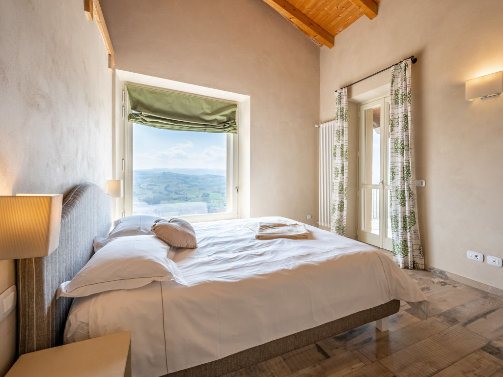 Cascina Vigne — Bedroom
