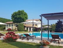 Privézwembad en luxe in Villa Carlotta, Costigliole d'Asti - thumbnail 1