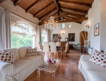 Privézwembad en luxe in Villa Carlotta, Costigliole d'Asti - thumbnail 5