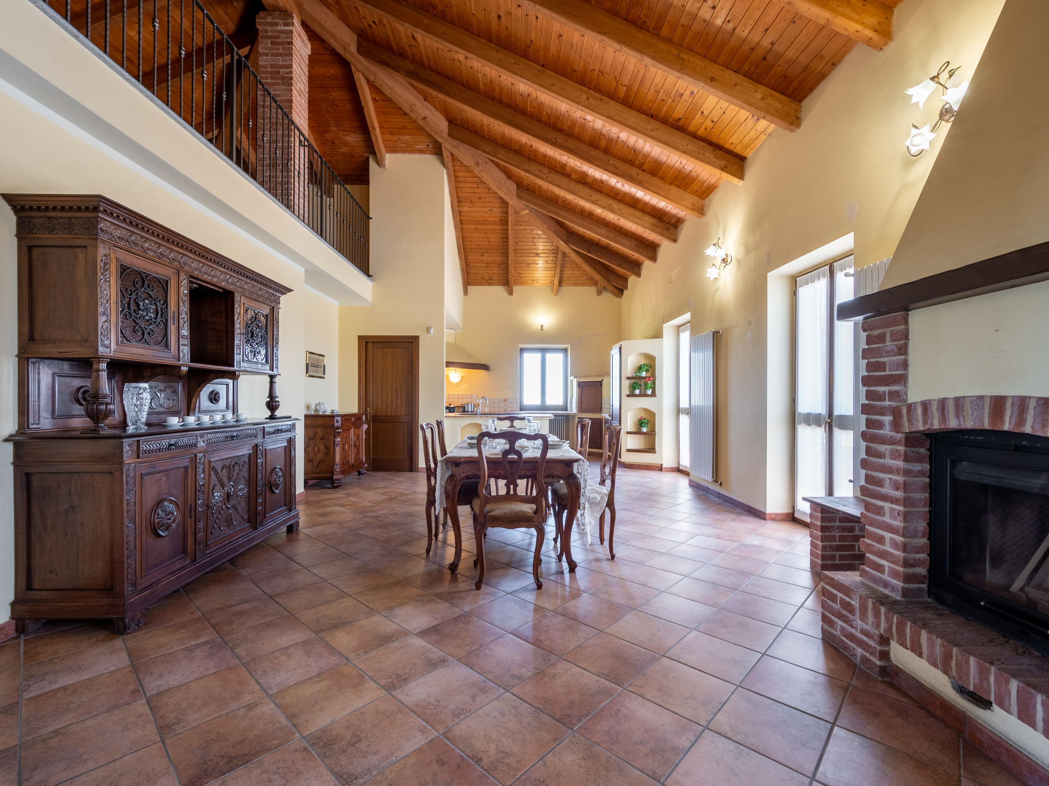 Kitchen / Dining Room
