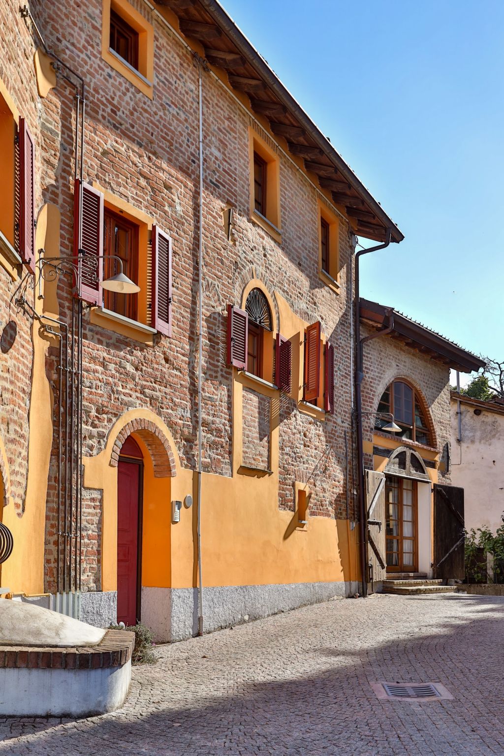 Villa Pesce,Dolcetto-Binnen