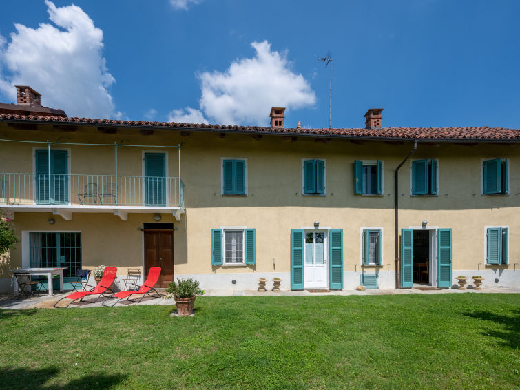 Search and Stay destination Vanara, Piemonte - Italy from AU$ 354. La Rocchetta 1915