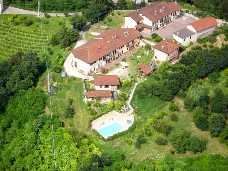 Casa de Vacaciones Bricco dei Ciliegi (COZ120)