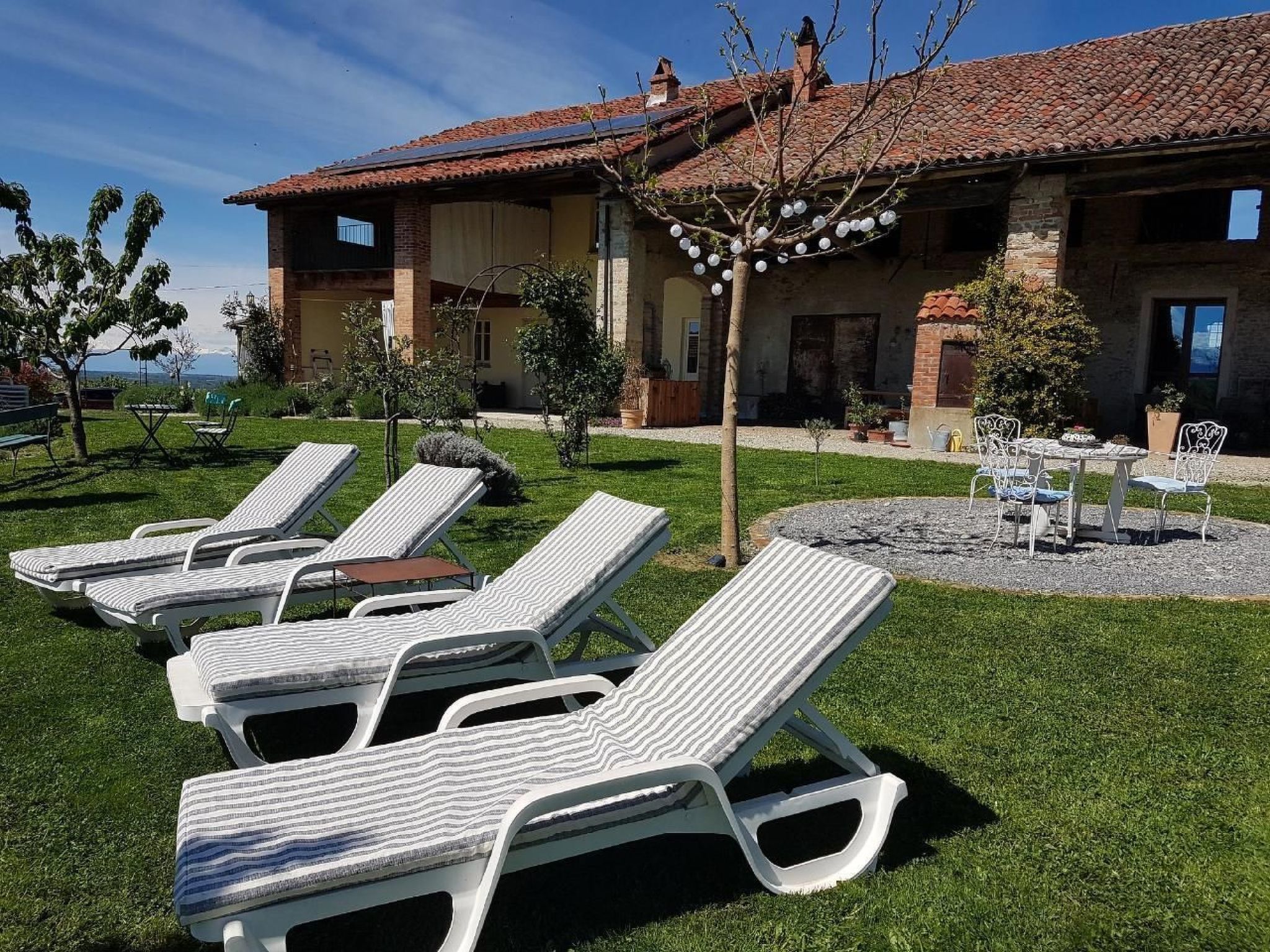 Ferienhaus in Bastia Mondovì (Italien) und 1 Hund erlaubt