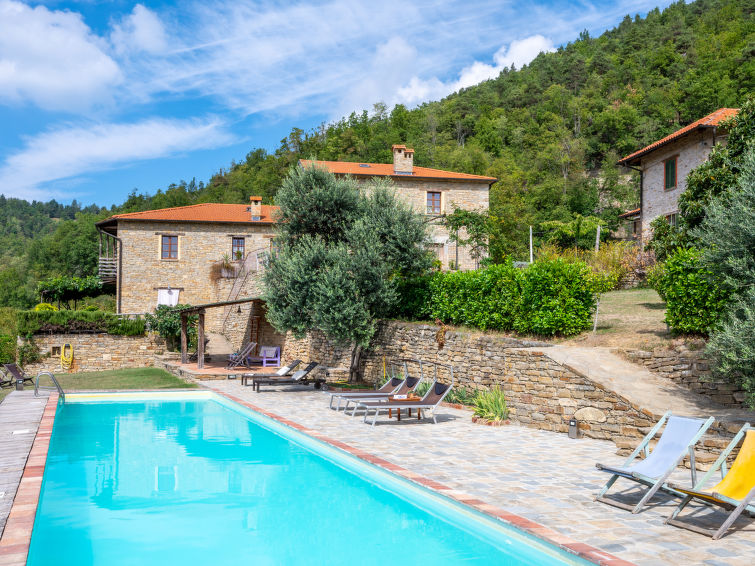 Search and Stay destination Provincia di Cuneo, Piemonte - Italy from AU$ 630. Cascina Barroero