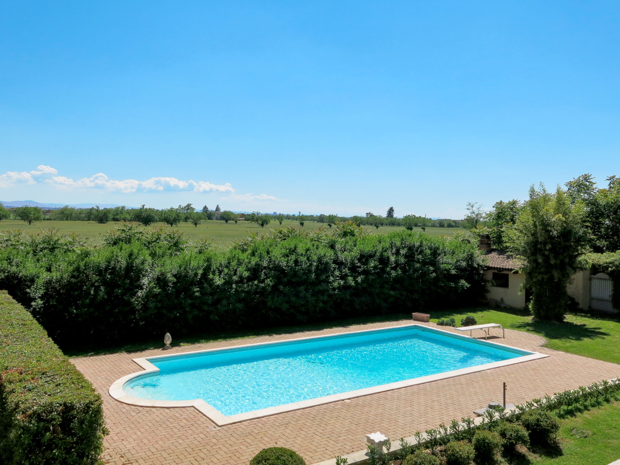 Marina — Pool Outdoor (3 of 40)