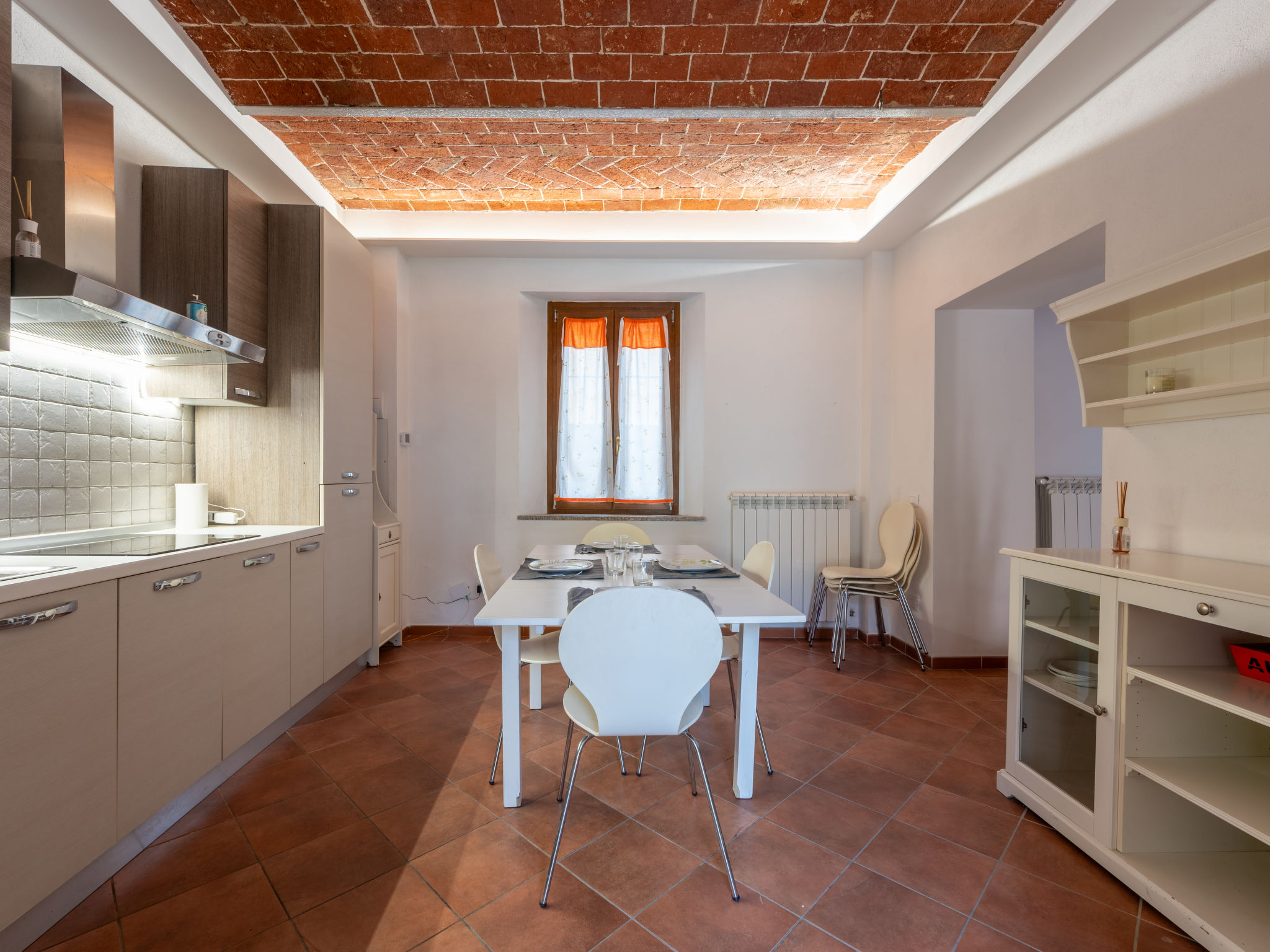 Il Borghetto-Inside
