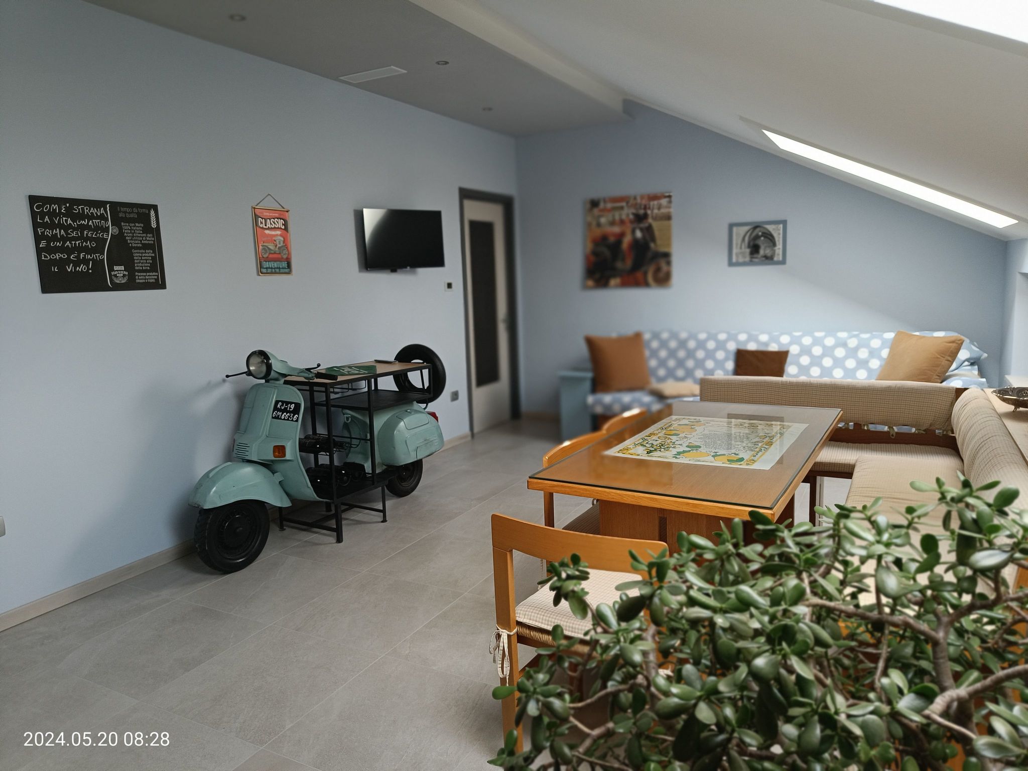 Lucà Wohnungen mit Bergblick-Image-tags.info