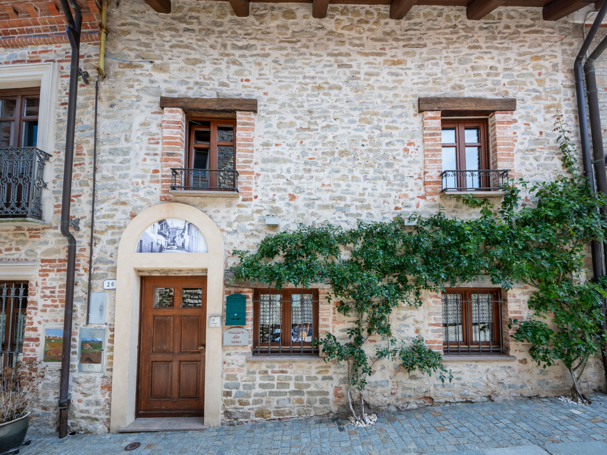 Maison des Roses - Buiten