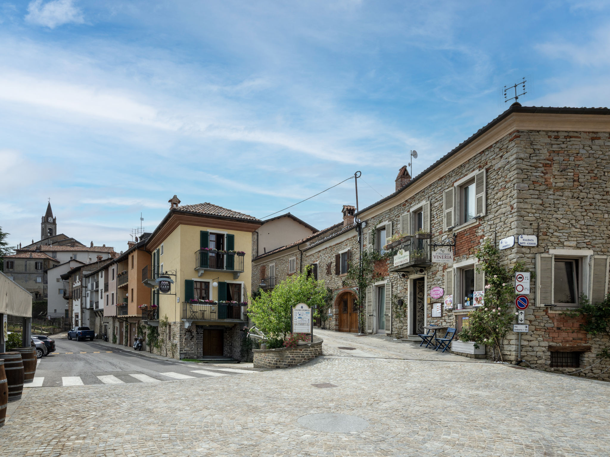 Maison des Roses — Terrace (4 of 31)
