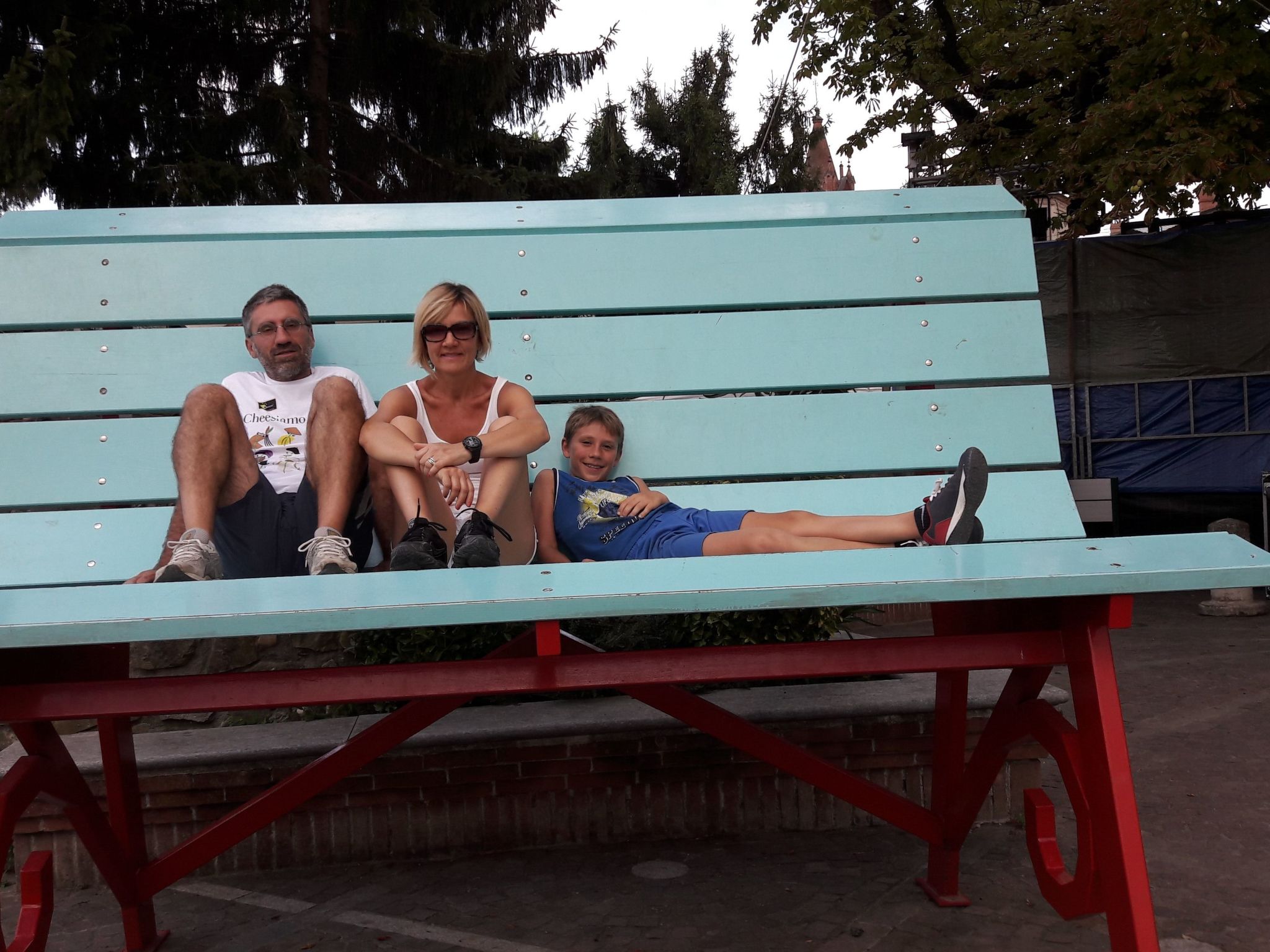 Miniloft-Siedlung mit Schwimmbad-Image-tags.info