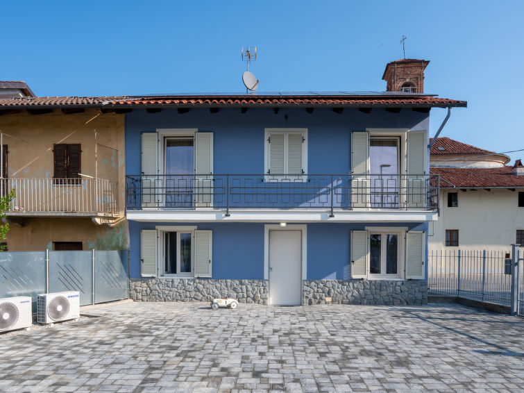 Search and Stay destination San Giovanni, Piemonte - Italy from AU$ 222. Tra Terra e Cielo