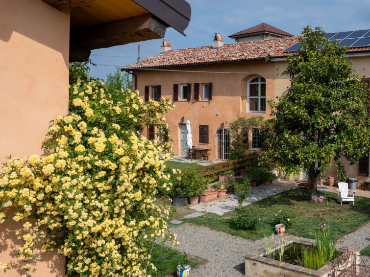 Search and Stay destination Sanico, Piemonte - Italy from AU$ 274. Casa Vicentini