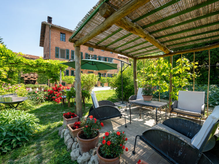 Search and Stay destination Soglio, Piemonte - Italy from AU$ 143. Il Cortile