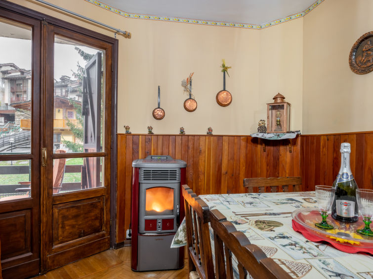 Search and Stay destination Limone Piemonte, Piemonte - Italy from AU$ 136. Hedelweiss house