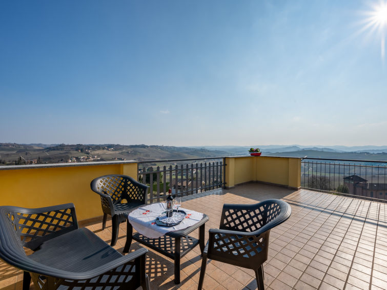 Search and Stay destination Agliano, Piemonte - Italy from AU$ 133. Emilia Guest House