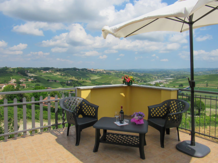 Search and Stay destination Agliano, Piemonte - Italy from AU$ 133. Emilia Guest House