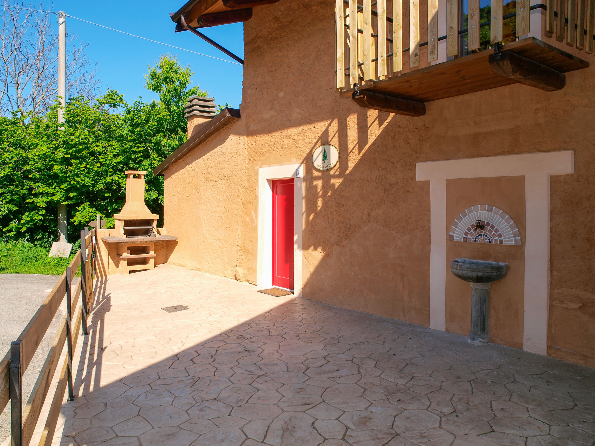 Poderi Alugi Serravalle-Buiten