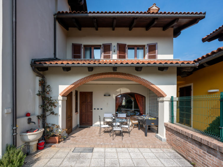 Search and Stay Destinations. Pet Friendly Rentals in San Giovanni-Perucca, San Giovanni-Perucca - Piemonte - Italy