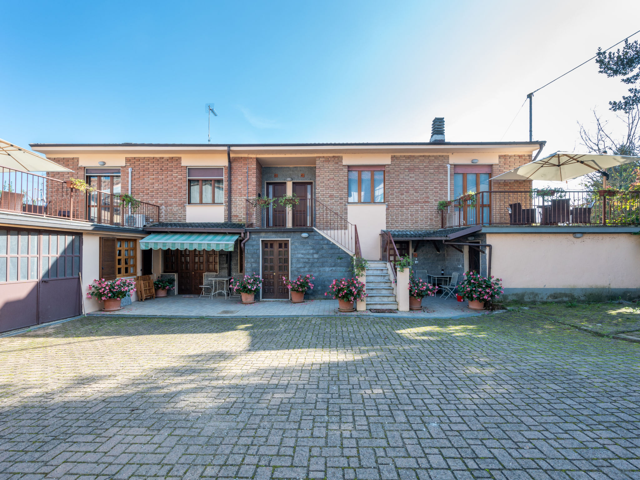 Il Borghetto di Castagnole - Outside