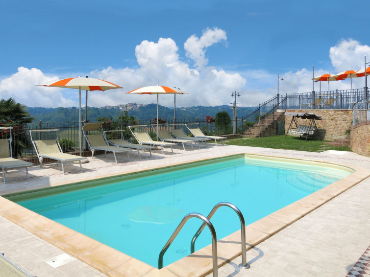 Search and Stay destination Cossombrato, Piemonte - Italy from AU$ 121. Grappolo