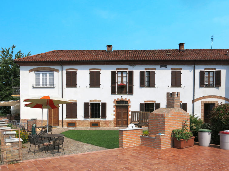 Search and Stay destination Cossombrato, Piemonte - Italy from AU$ 213. Le Rose d'Antan