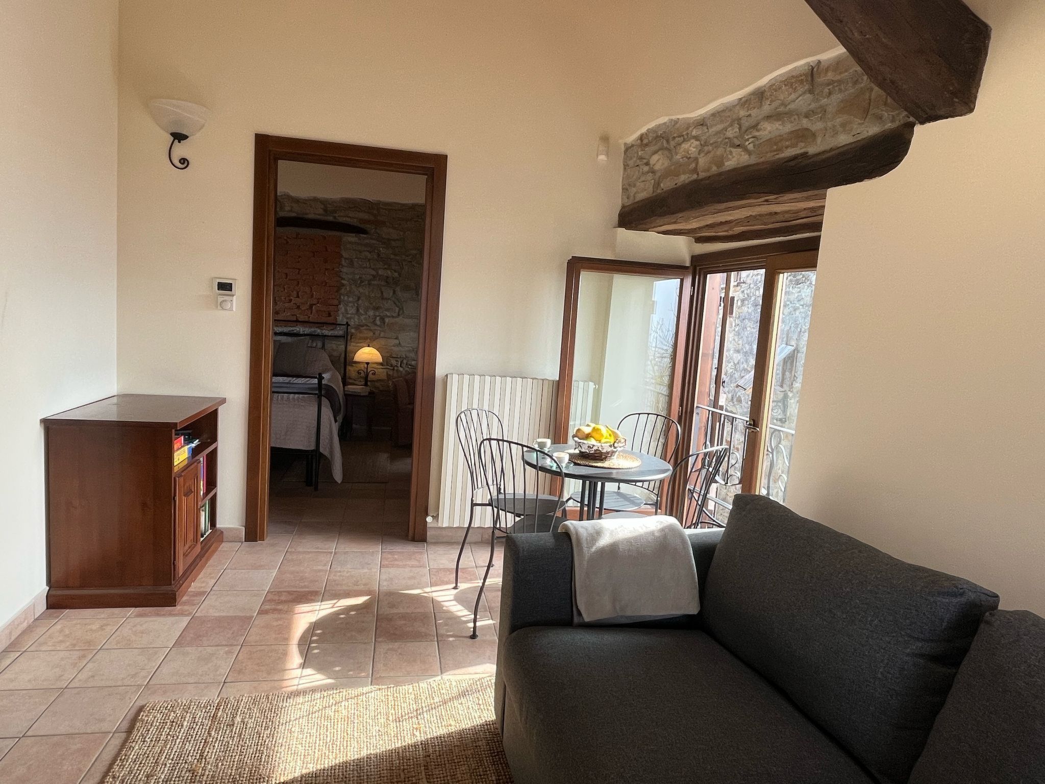 Cascina Bricco 'Ein Balkon in den Alpen-Drinnen