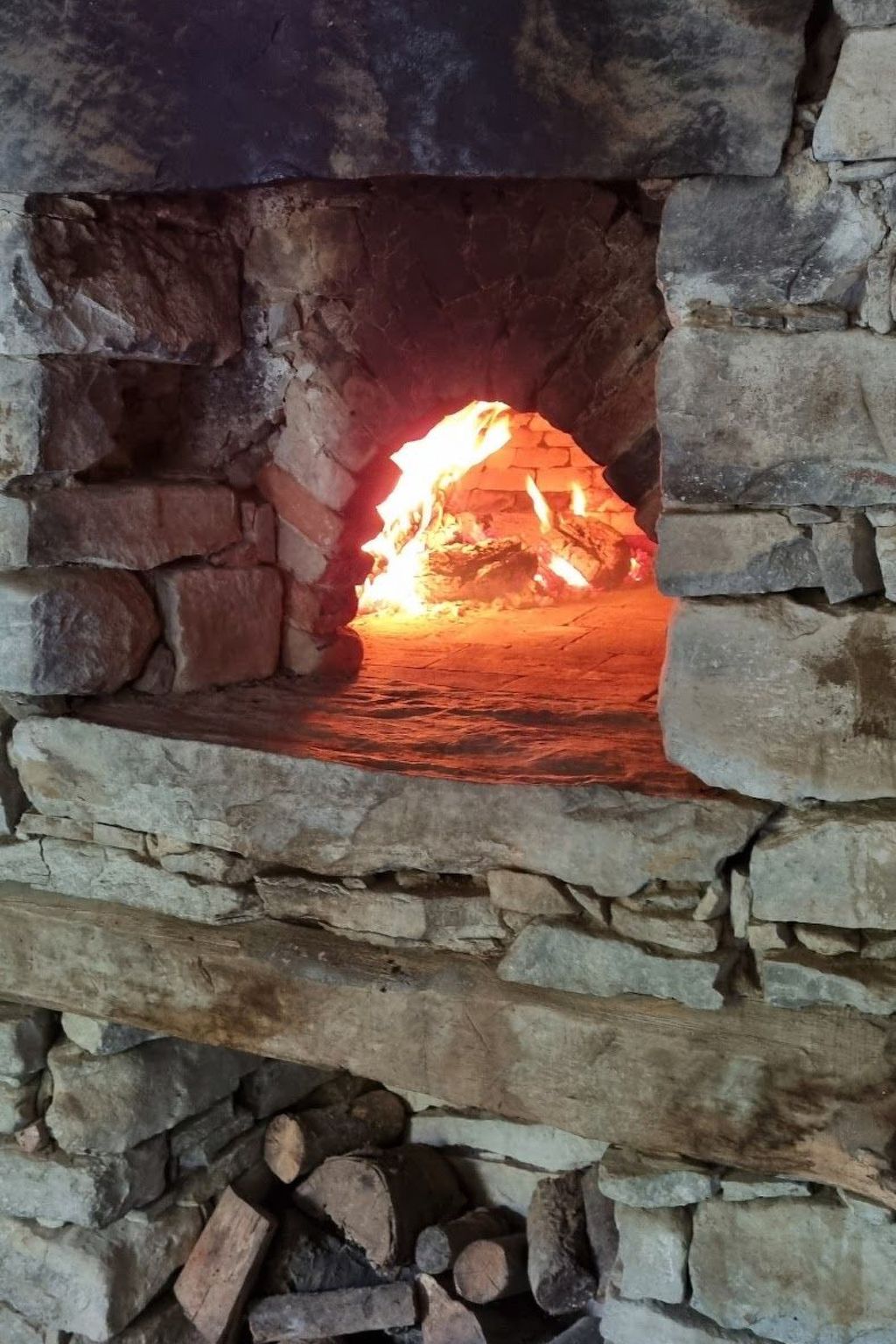 Cascina Bricco 'Ein Balkon in den Alpen-Drinnen