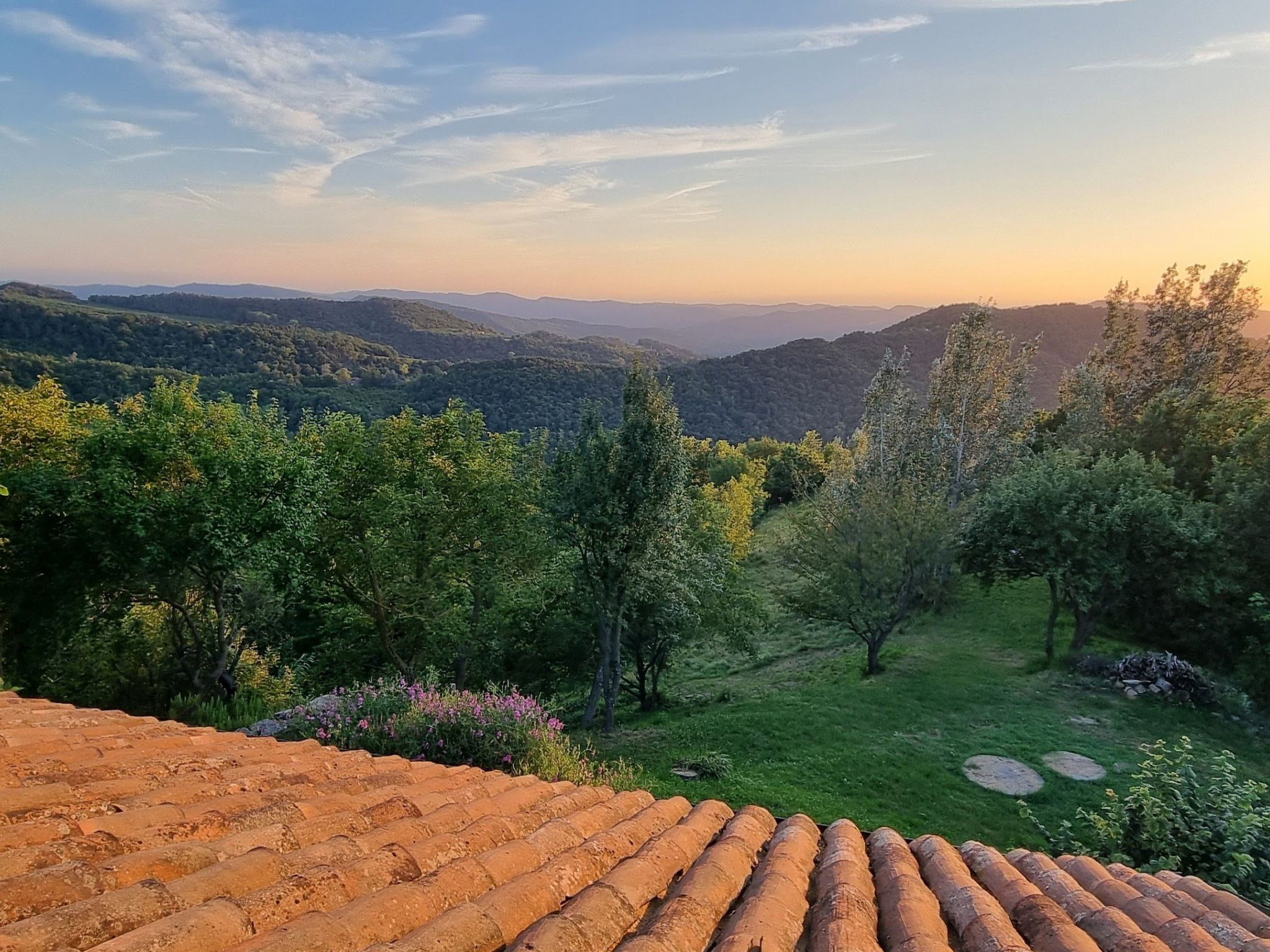 Cascina Bricco 'Ein Balkon in den Alpen-Drinnen