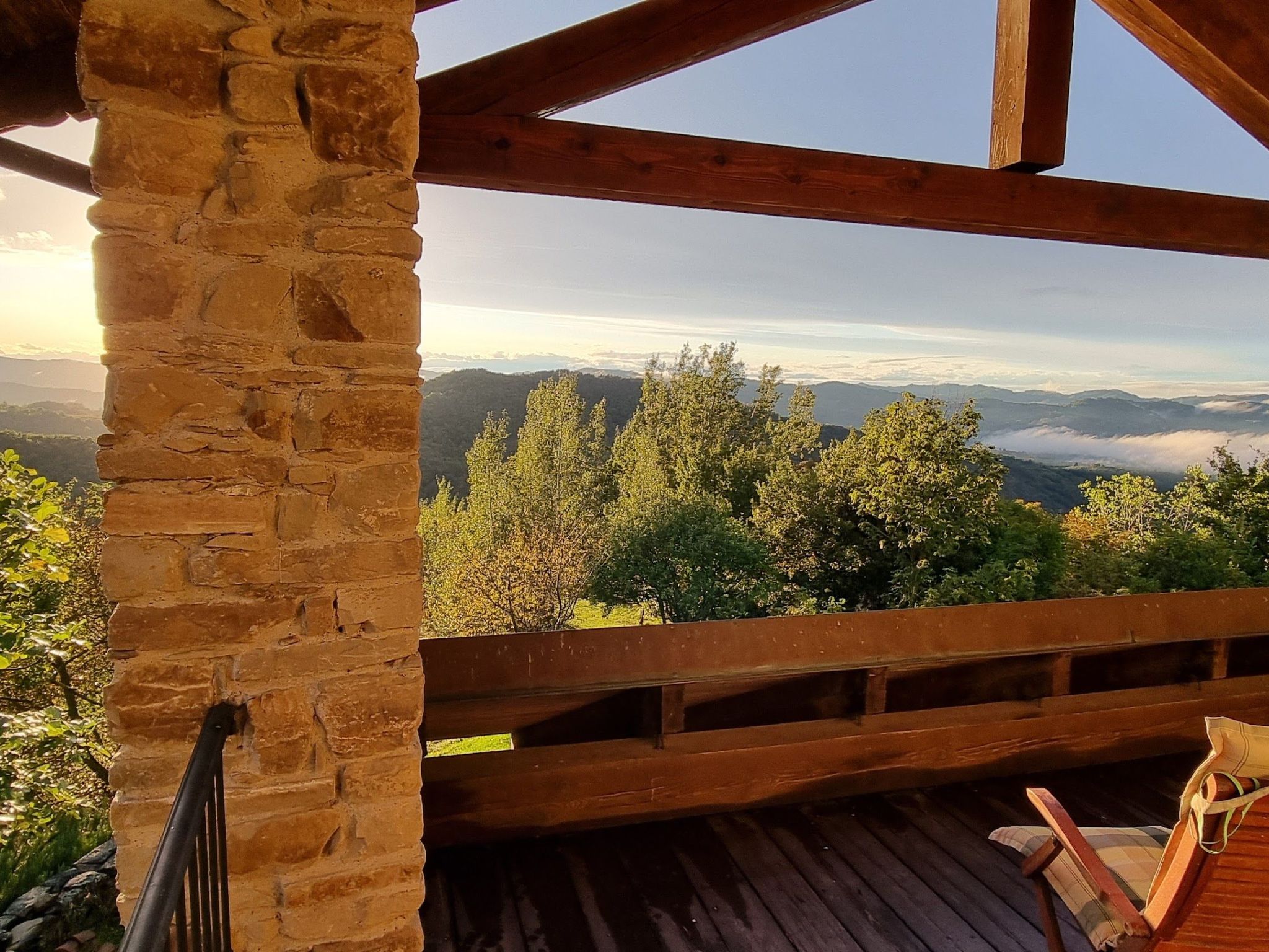 Cascina Bricco 'Ein Balkon in den Alpen-Drinnen